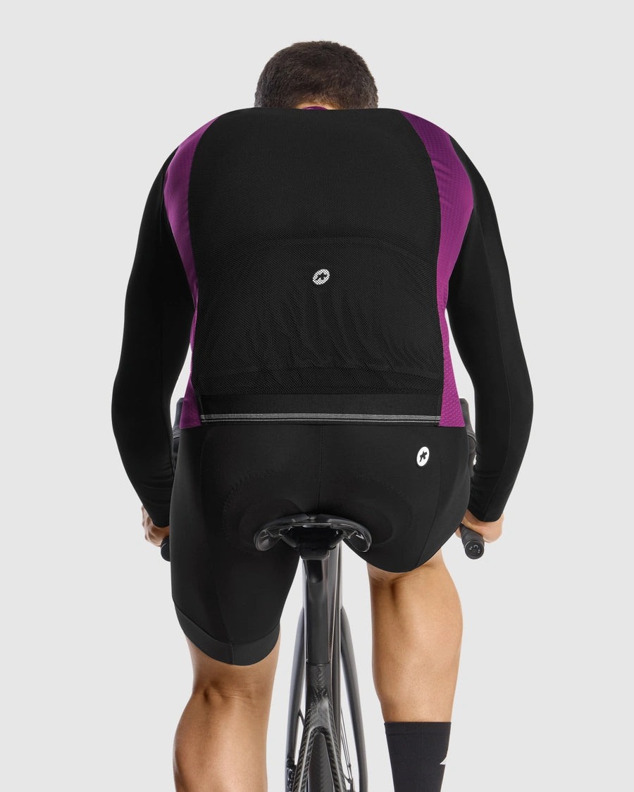 新商品【ASSOS / アソス】MILLE GTS SPRING FALL VEST C2 alchemy purple（背面がメッシュになったソフトシェルベスト）