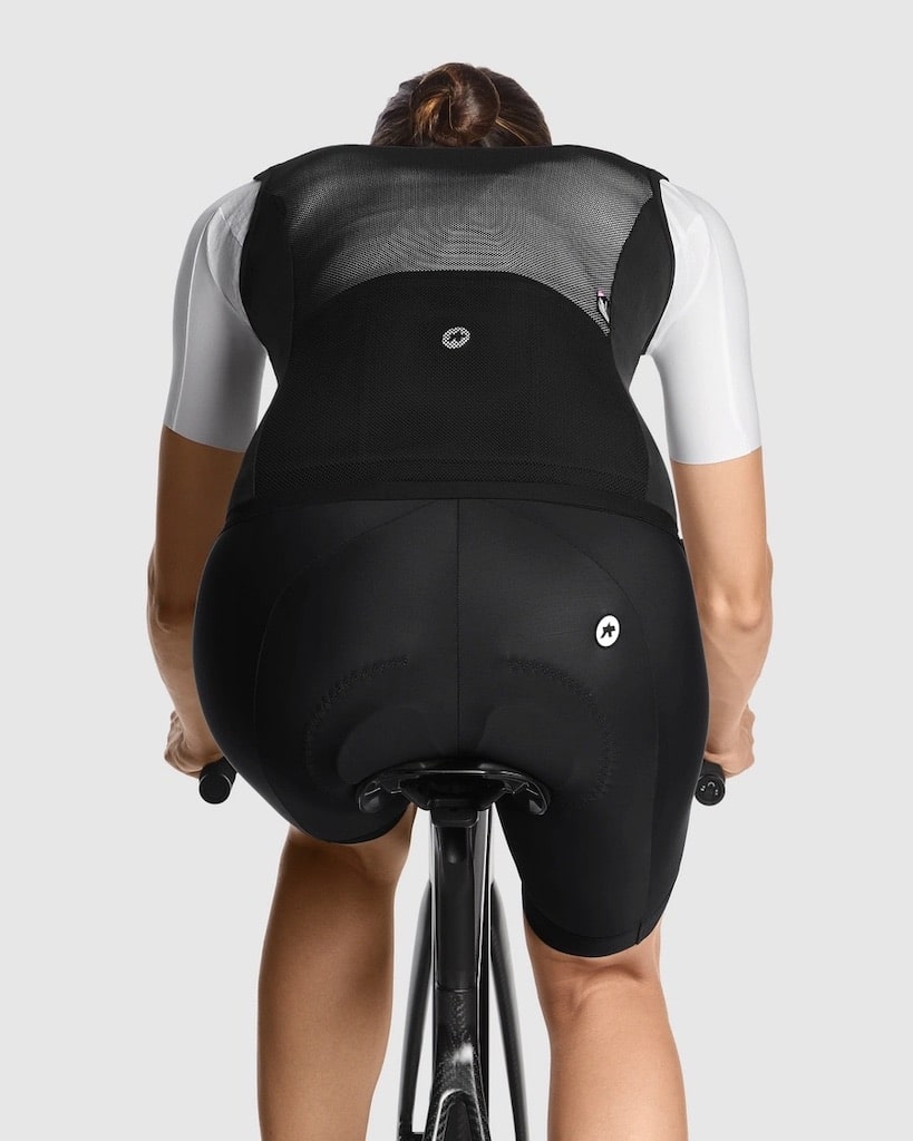 【ASSOS / アソス】UMA GT WIND VEST C2 black（レディース 軽量 ウィンドシェル ベスト）